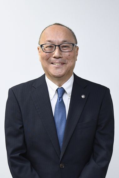 税理士法人フォース　社員税理士　Toshitaka Kamioka